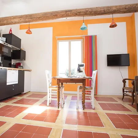 La Comédie de Pézenas - Appartements Habitación foto