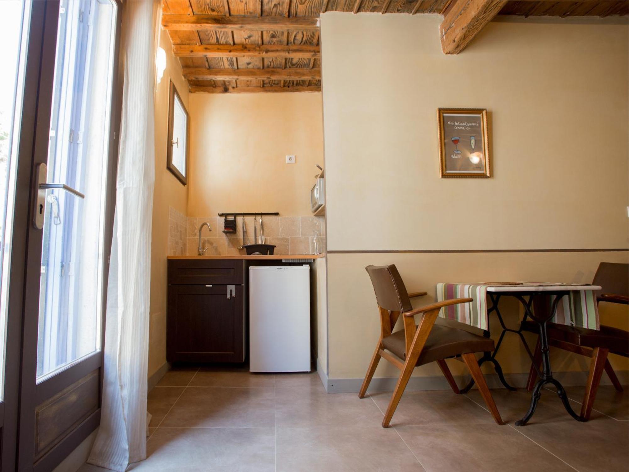 Apartment La Comedie De - *