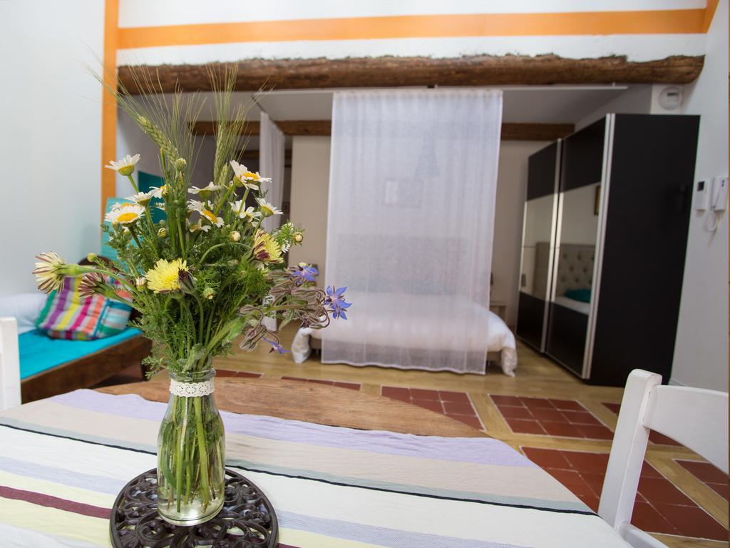 Apartment La Comedie De -